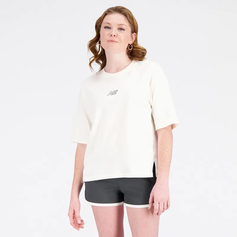 New New Balance Dame Atletik Genopfrisket Boxy T-shirt Greige