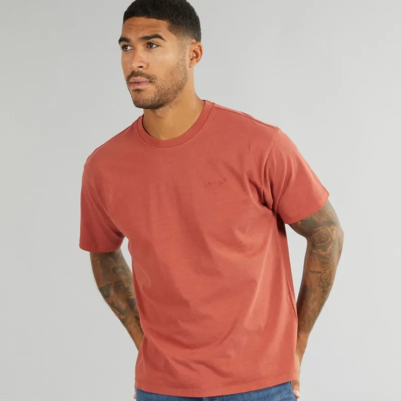 Best Levi's Herre Rød Tab Vintage T Shirt Garment Farvet Rød Maling