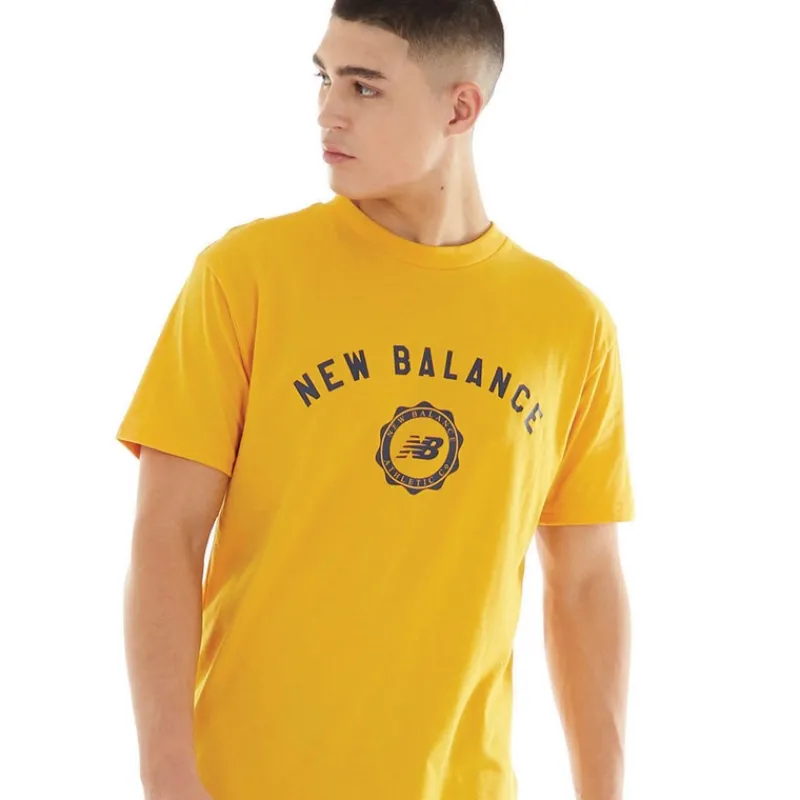 New Balance Herre Seasonal Graphic T-shirts Gul